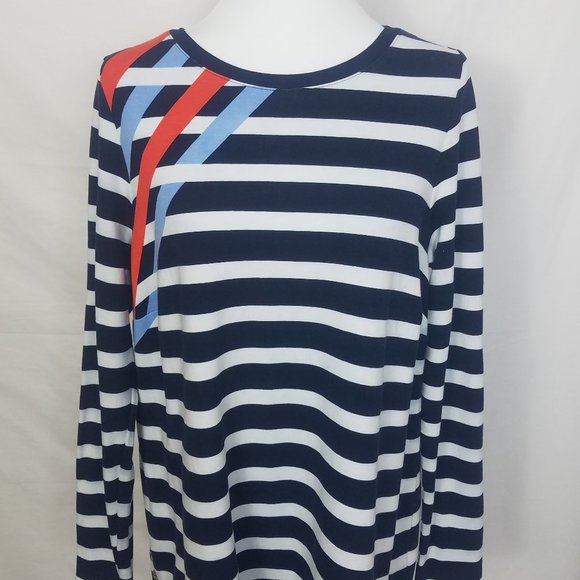 Crown & Ivy Curvy Blouse - Picture 8 of 9